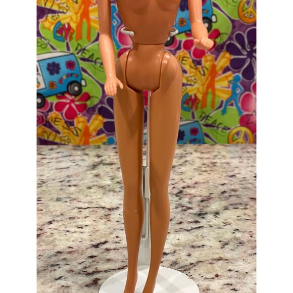 Vintage Dance Magic Barbie Doll Blonde Hair - Picture 3 of 4